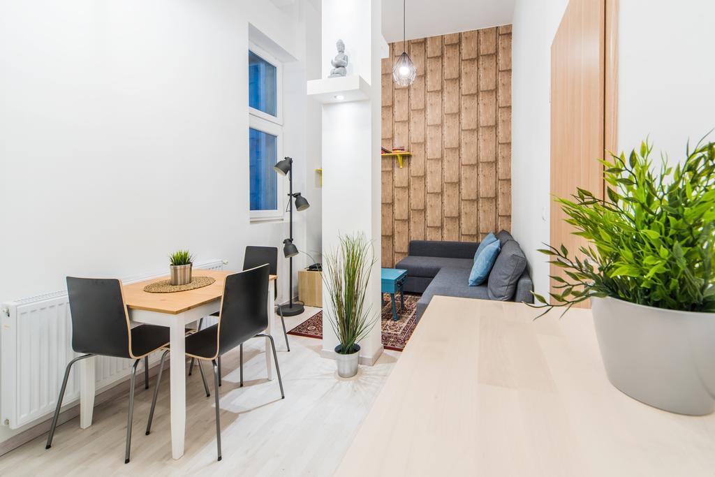 Astoria Airconed Apartments Budapest Ngoại thất bức ảnh