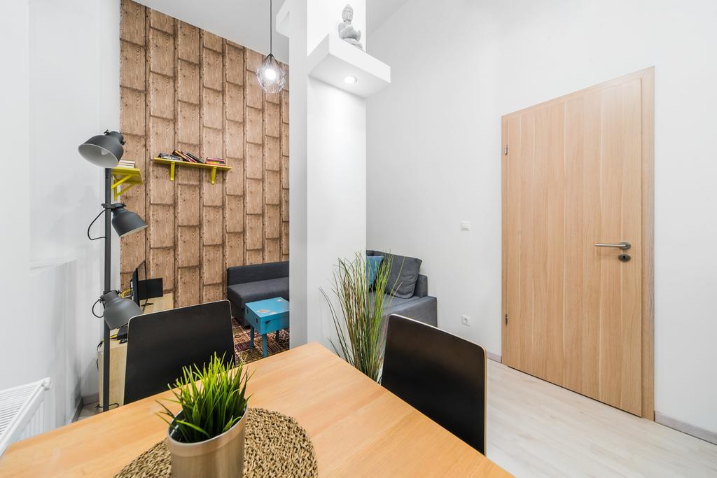 Astoria Airconed Apartments Budapest Ngoại thất bức ảnh