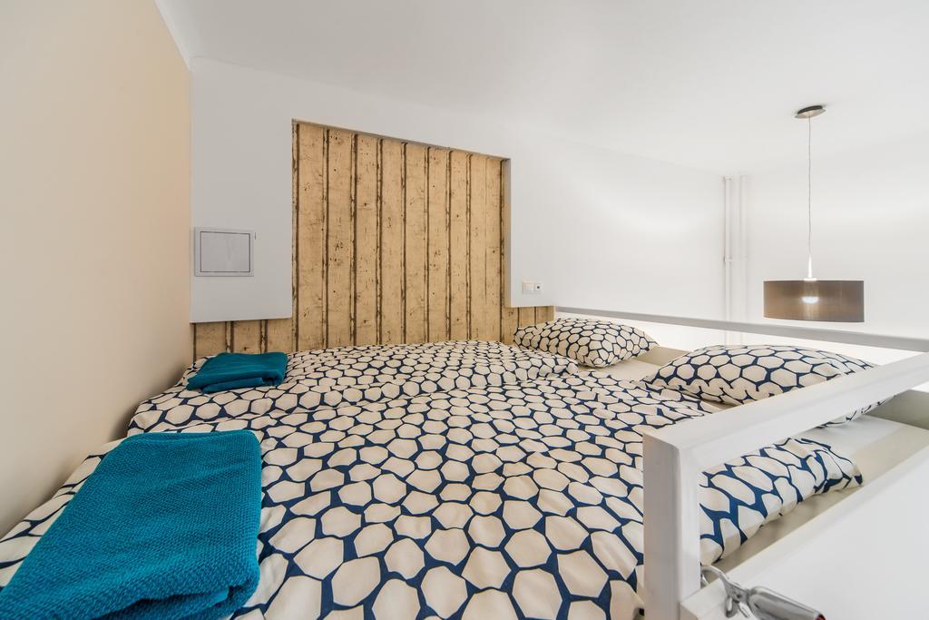 Astoria Airconed Apartments Budapest Ngoại thất bức ảnh